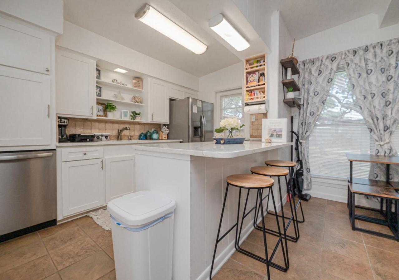 Knot Bay Haven, Dog Friendly, Hot Tub, Fenced Yard, Patio And Grill, 3 Br Villa Rockport Eksteriør billede